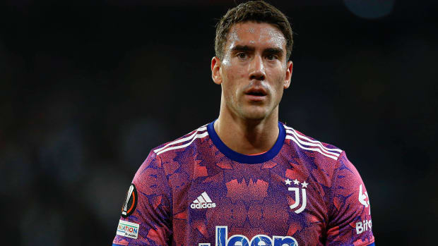 Striker Dušan Vlahović looks on during a game for Juventus.